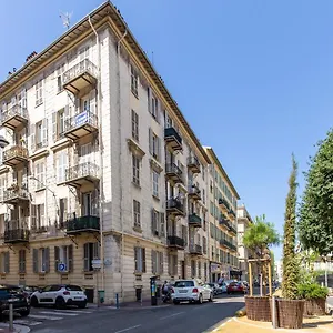 Appartement On Dante Street Next To The Sea