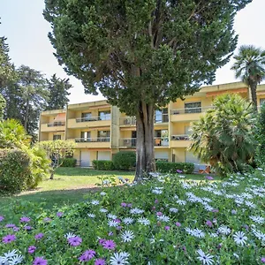 https://vvf-villages-les-eucalyptus-juan-les-pins.fr-provencehotel.com