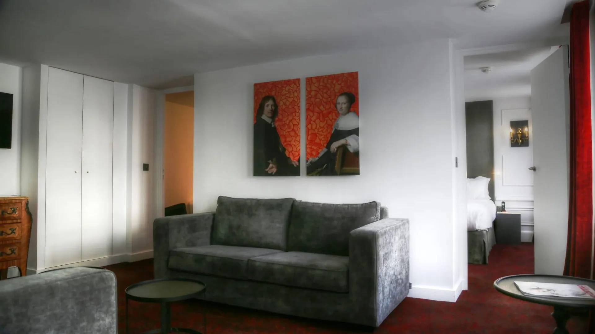 ****  Hotel Moliere Paris France